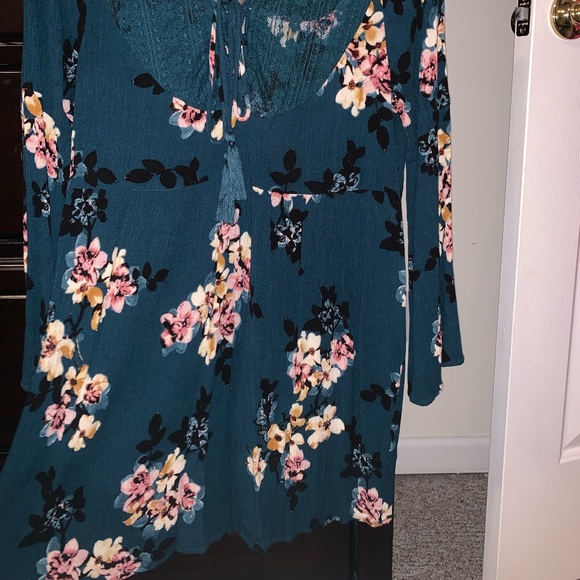 Altard State dress - Picture 2 of 3